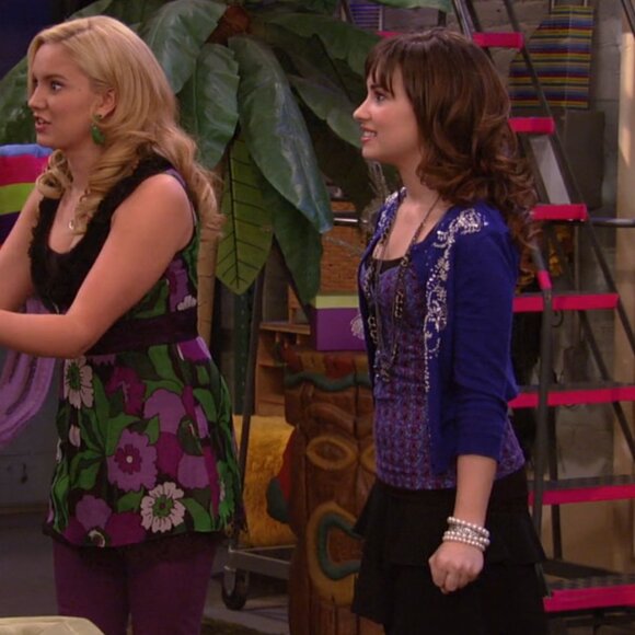 RARE Free People Paisley Tank ASO Alex Russo ALT Sonny Munroe - Picture 9 of 12